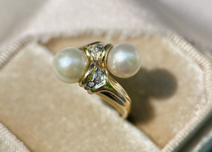 Pearl and Diamond Crossover Ring in 14k Yellow Gold