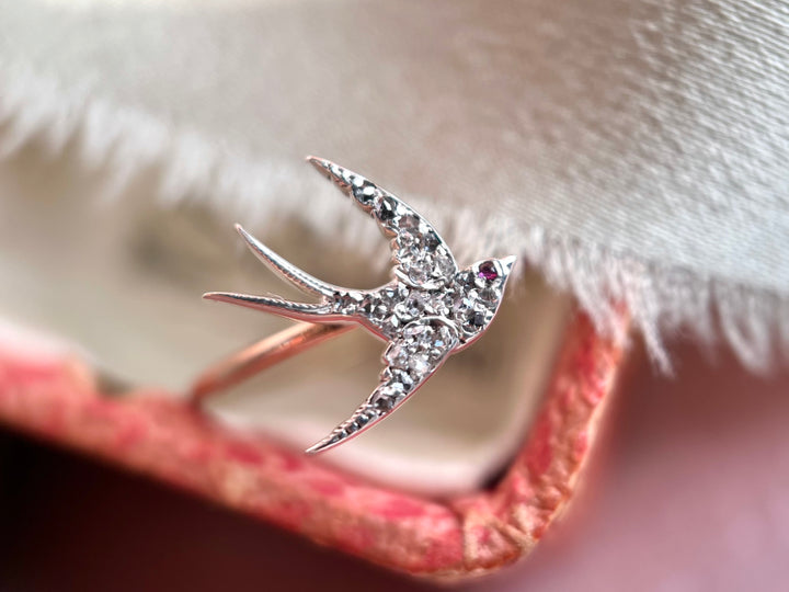 c.1900 Victorian Antique Swallow Old Cut Diamond Ring in 14k Gold
