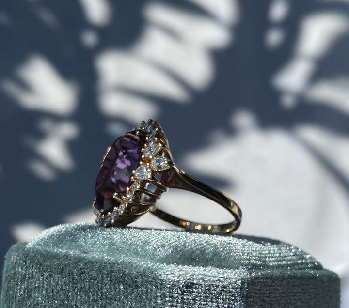Alluring Amethyst & Diamond 7.11tcw 14k Gold Vintage Ring