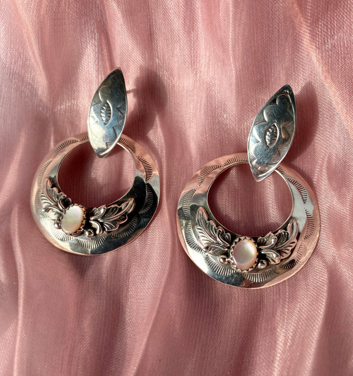 Vintage Signed Native American Navajo Pink Mother of Pearl Earrings in Sterling Silver