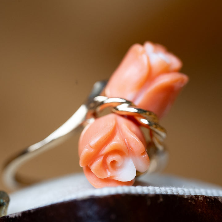 Vintage 1960's Coral Flower Bypass Ring in 14k Yellow Gold