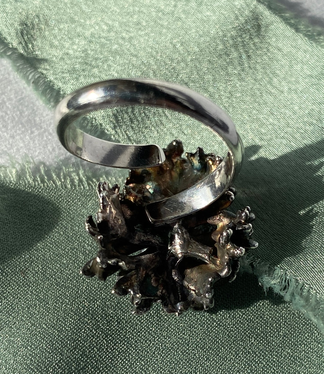 Vintage 1970s Brutalist Onyx Ring in Sterling Silver Size 8.25