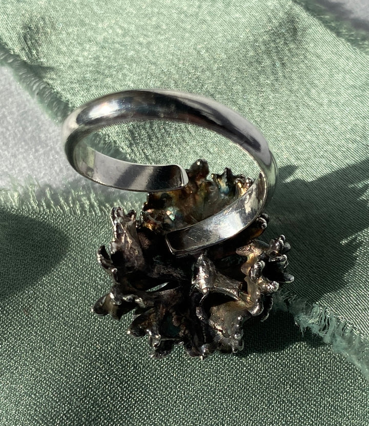 Vintage 1970s Brutalist Onyx Ring in Sterling Silver Size 8.25
