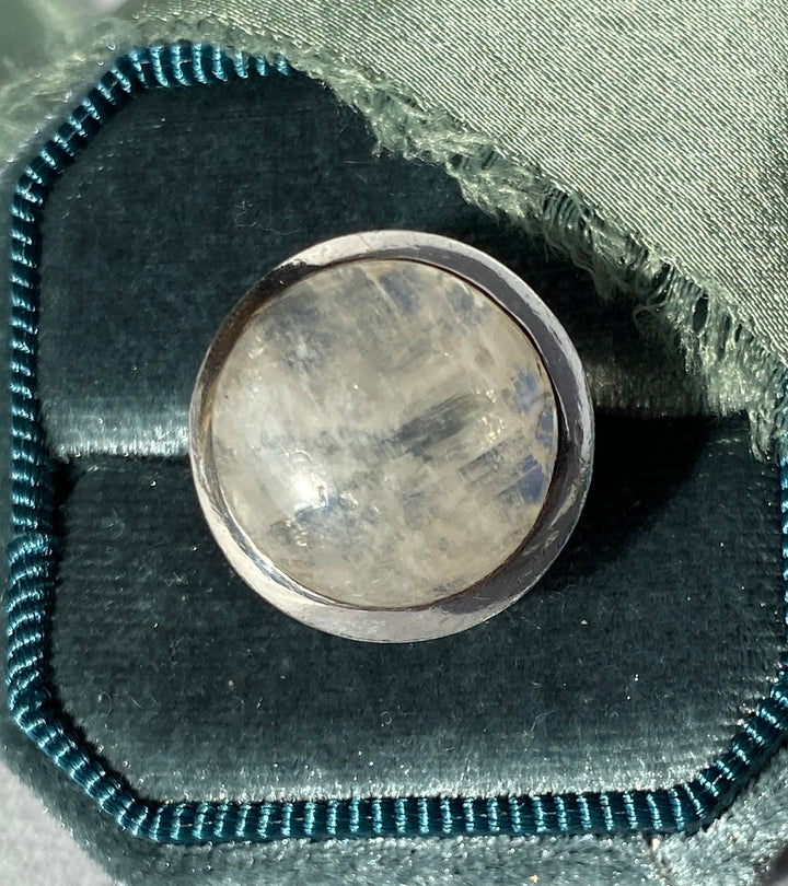 Vintage Moonstone Ring in Sterling Silver Size 6.25