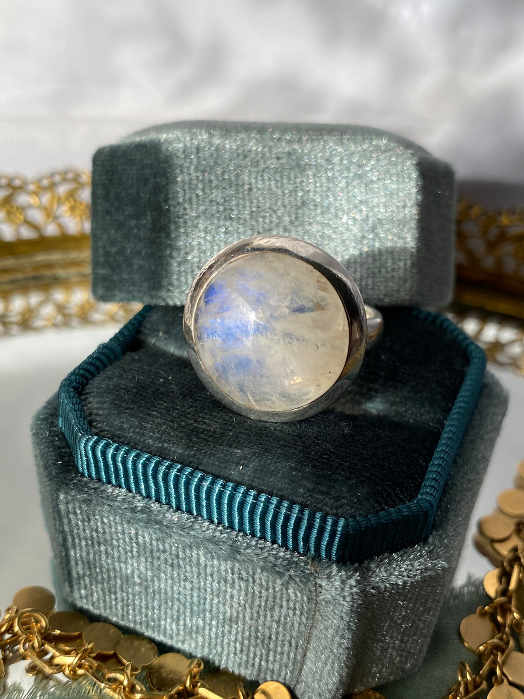 Vintage Moonstone Ring in Sterling Silver Size 6.25
