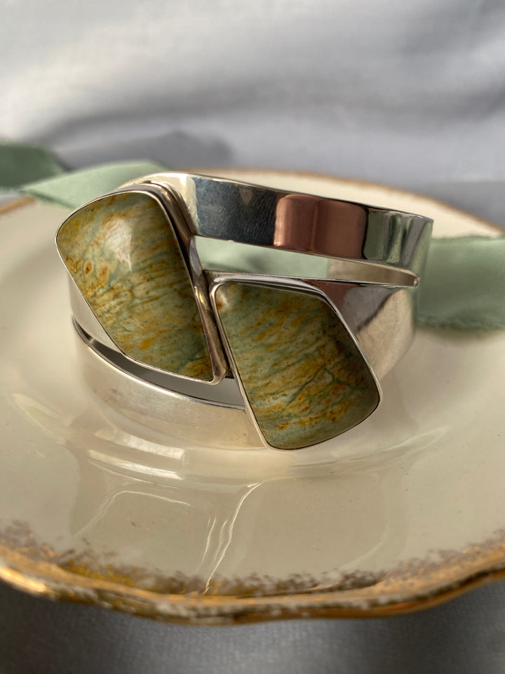 Vintage Green Jasper Bangle Bracelet in Sterling Silver