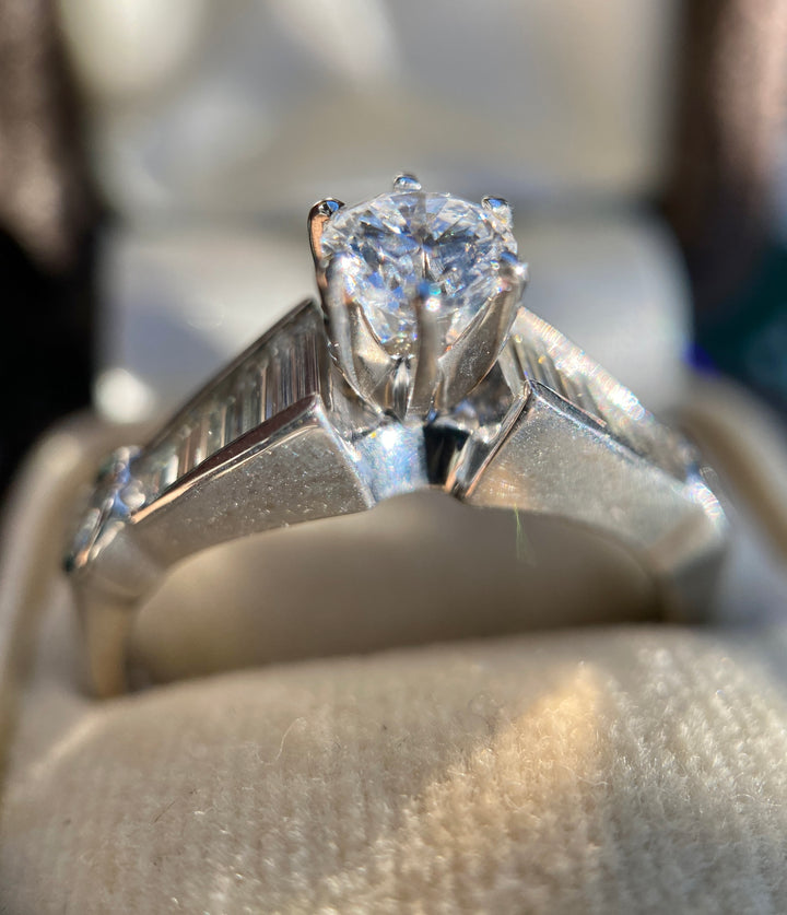 Vintage Baguette Brilliance 100% Natural Diamonds 1 tcw Diamond Ring in 14k White Gold