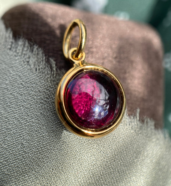Berry Garnet Bubble Pendant/Charm in 18k Yellow Gold