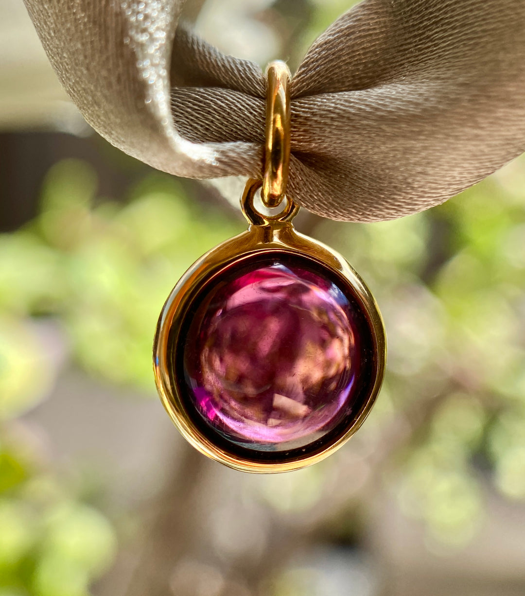 Berry Garnet Bubble Pendant/Charm in 18k Yellow Gold