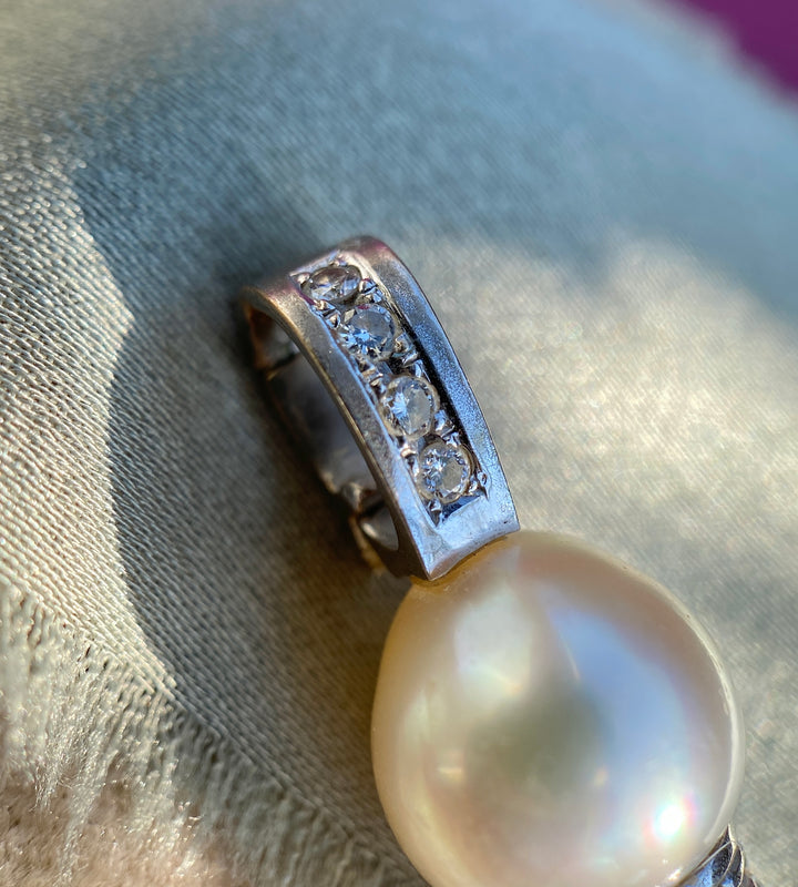 Modern Black And White Pearl Pendant with Diamonds in 14k White Gold