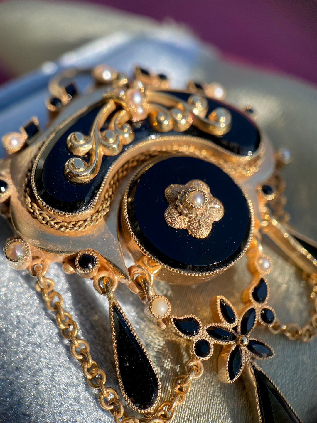 Victorian Onyx And Seed Pearl Pendant 10k Yellow Gold