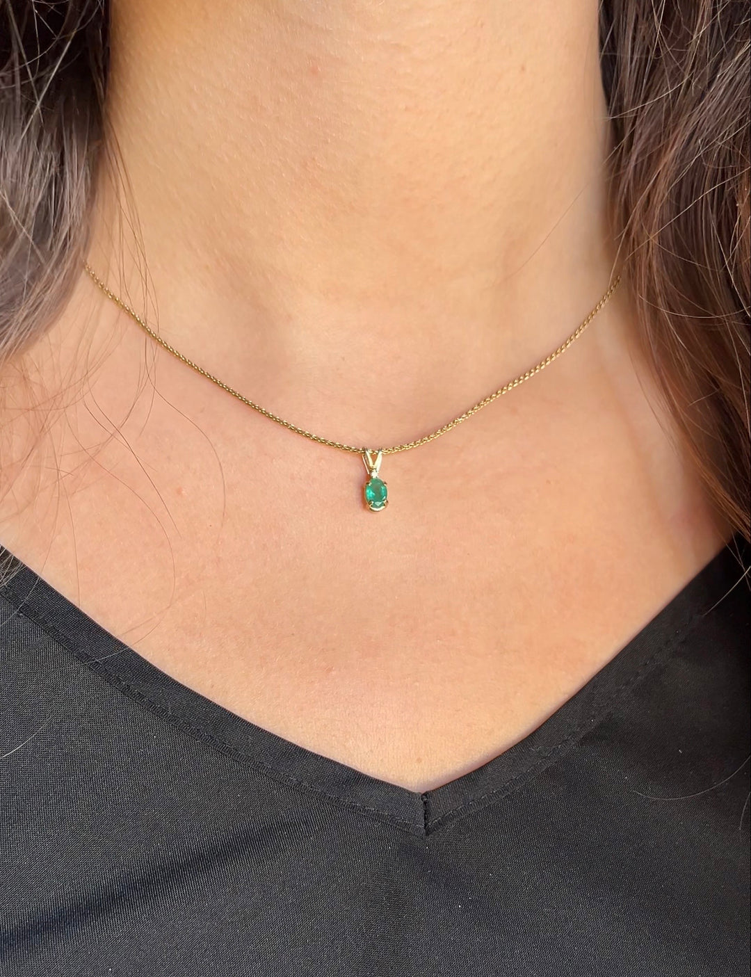 Elegance Emerald and Diamond Pendent in 14k Yellow Gold