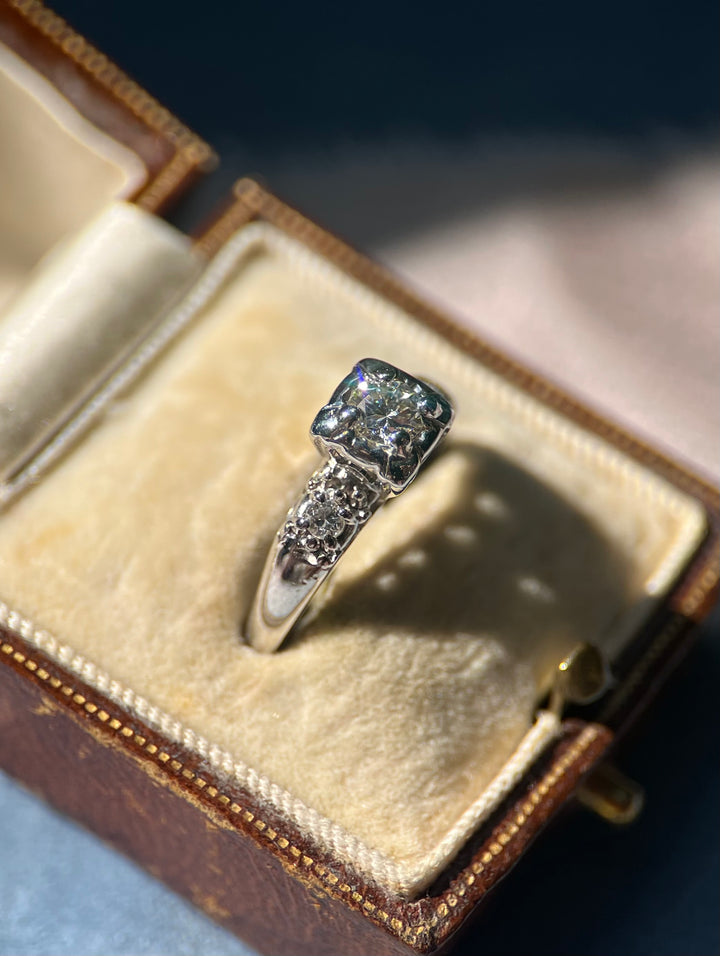 Over 1/3 Carat tw Vintage Diamond Illusion Ring in 14k White Gold