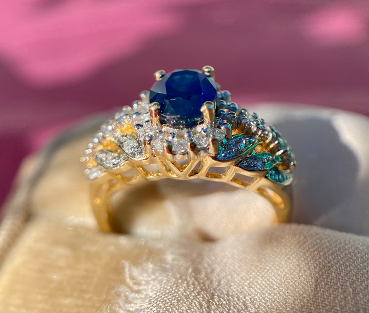 Vintage Sapphire And Diamond Leaf Halo Ring in 14k Warm Yellow Gold