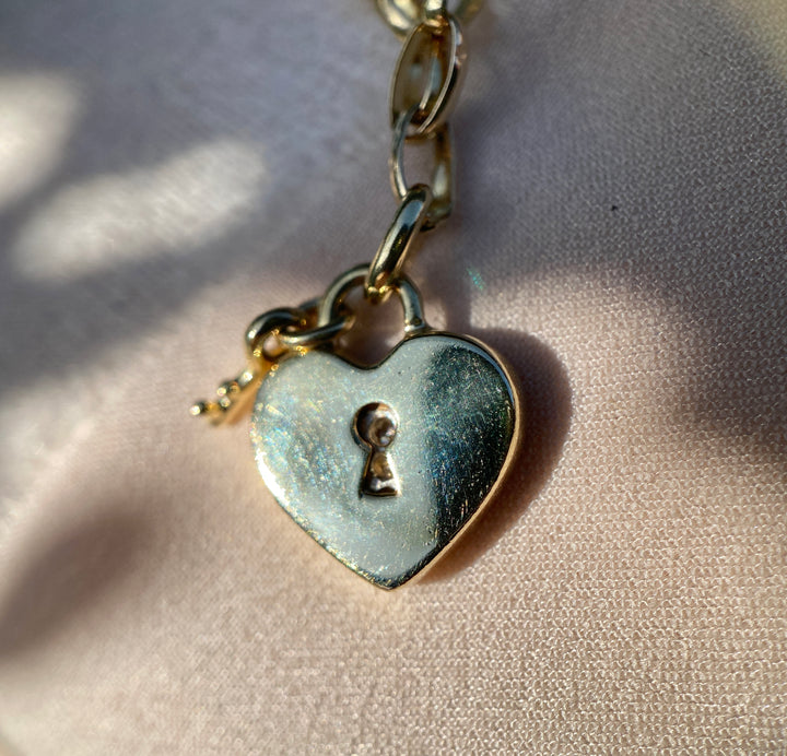 Vintage Padlock Diamond Heart Link Chain Bracelet In Solid 10k Yellow Gold 6.5"