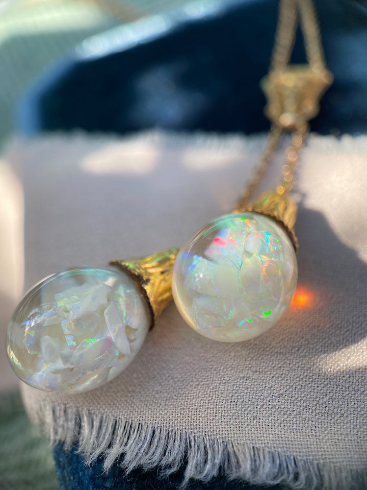 Art Deco Floating Opal Necklace 14k Warm Yellow Gold 16.25”