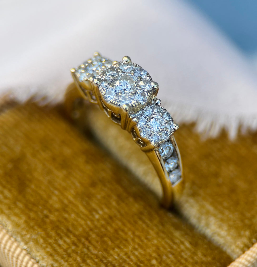 Sparkler! Estate 3/4 Carat tw Diamond Ring in 14k Yellow Gold