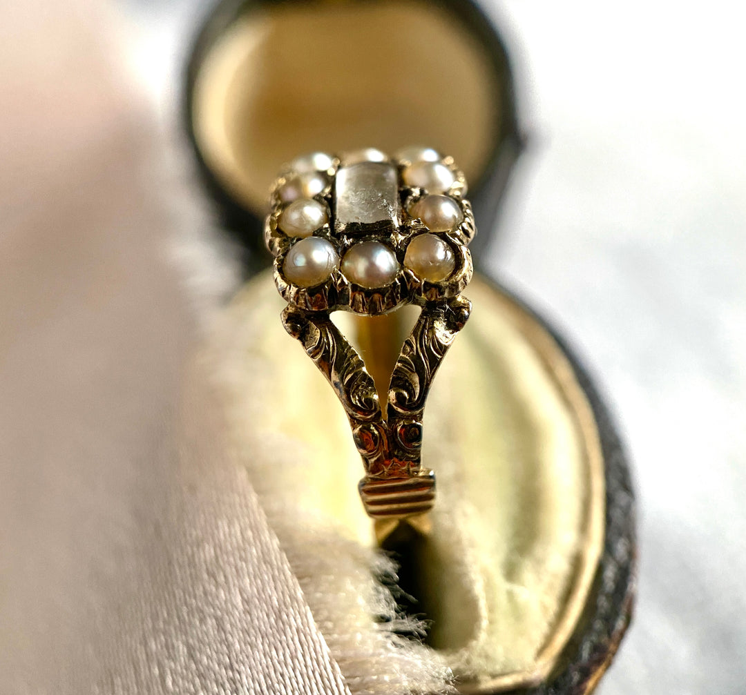 Georgian Split Pearl Mourning Ring in 15k Yellow Gold