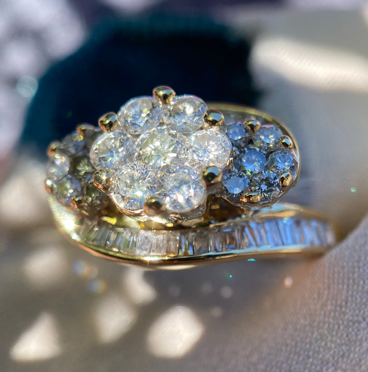 Wildflower 90’s Vintage Diamond Ring in 14k Gold