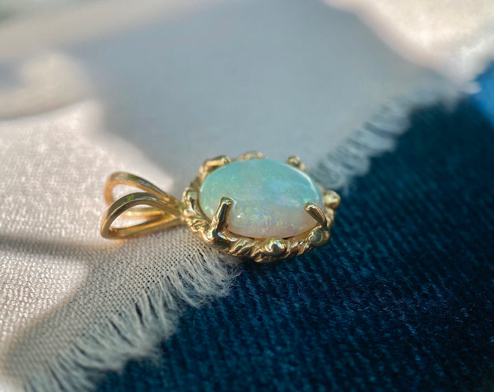 Vintage 90’s Opal Pendant in 14k Yellow Gold