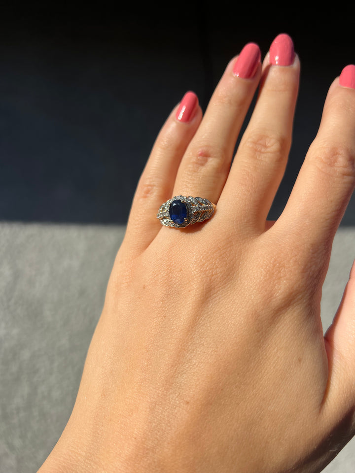 Vintage Sapphire And Diamond Leaf Halo Ring in 14k Warm Yellow Gold