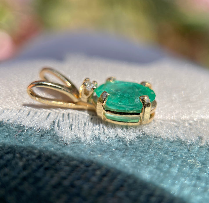 Elegance Emerald and Diamond Pendent in 14k Yellow Gold