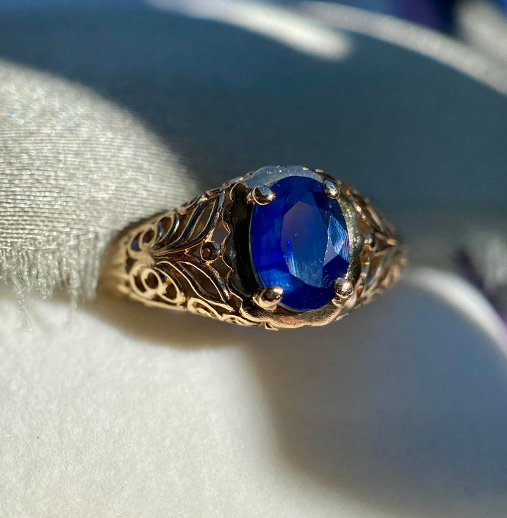 Golden Filigree Sapphire Ring in 14k Yellow Gold