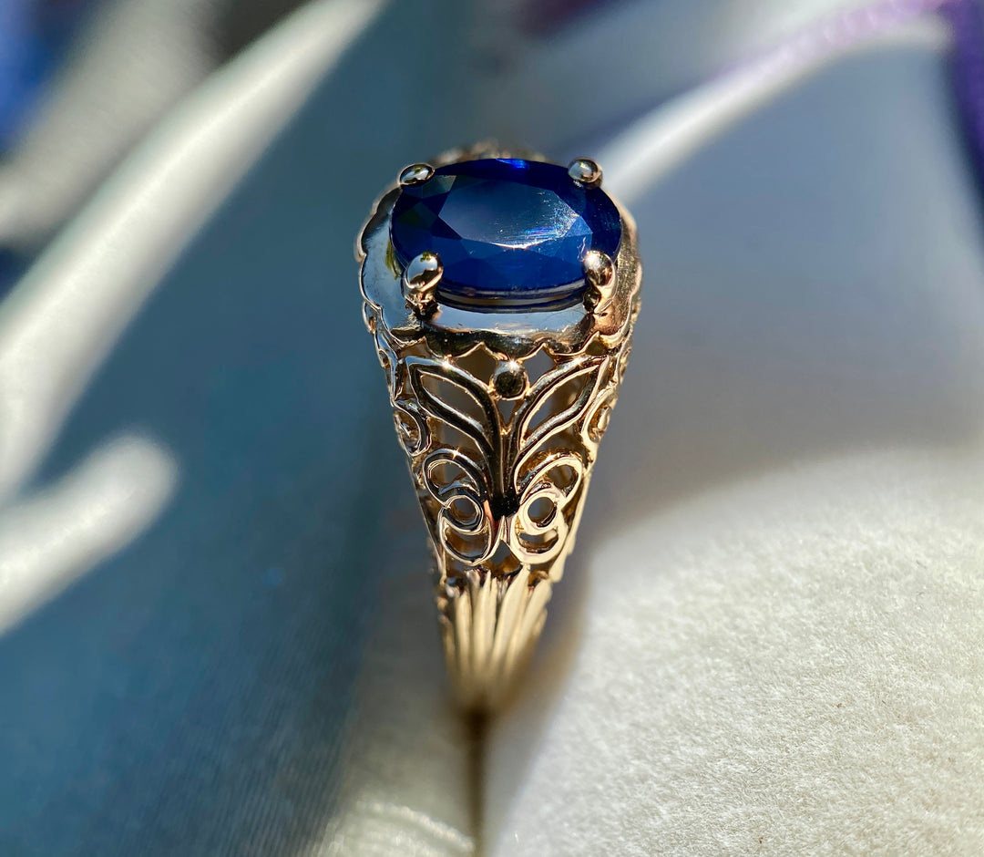 Golden Filigree Sapphire Ring in 14k Yellow Gold