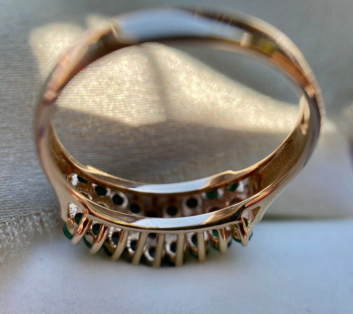 Vintage Starlight And Moss Emerald and Diamond Ring in 14k Yellow Gold