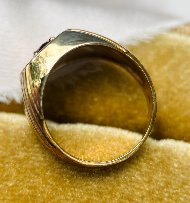 Vintage 1980’s Garnet Ring in 10k Yellow Gold