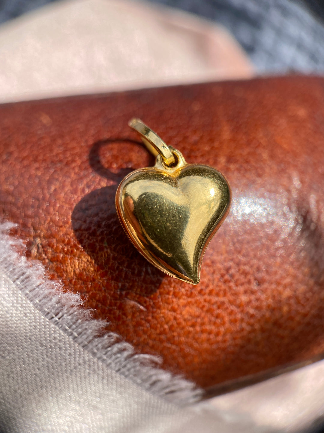 Heart Pendant in 18k Yellow Gold