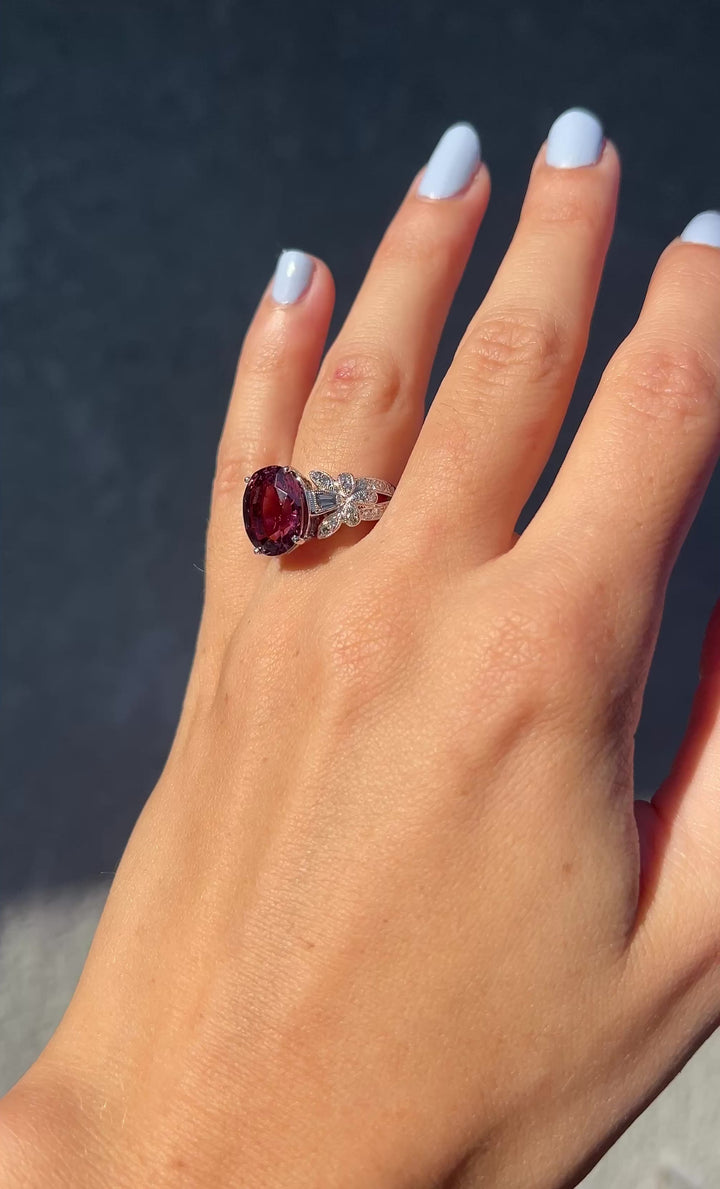 Violet Spinel And Diamond Ring in 18k White Gold 7.73tcw