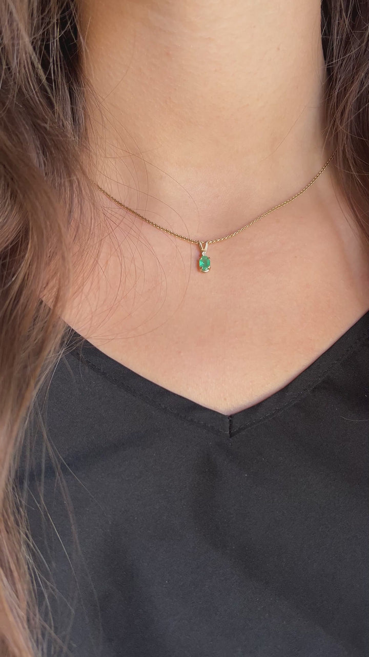 Elegance Emerald and Diamond Pendent in 14k Yellow Gold