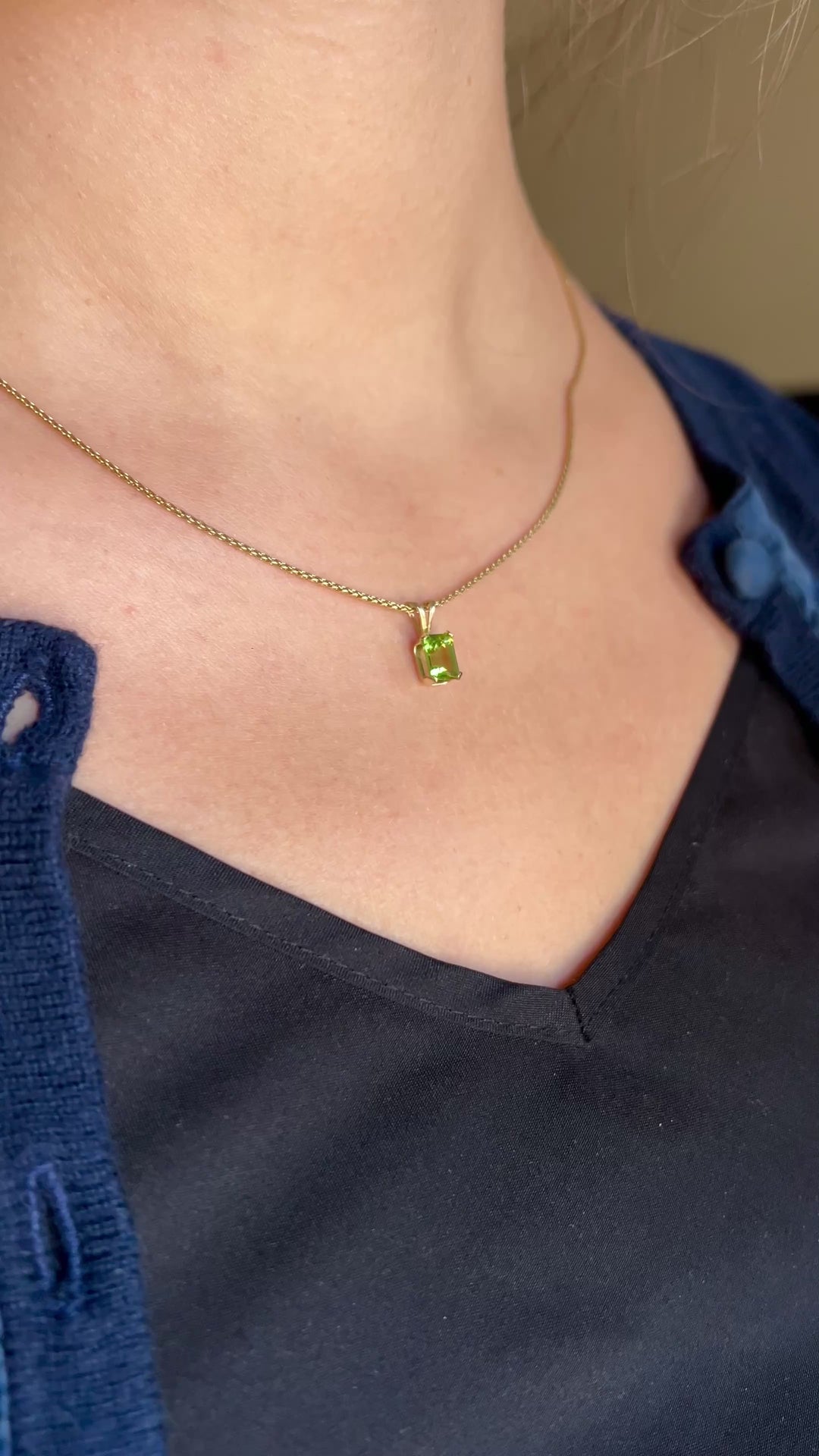 Peridot Pendent in 14k Yellow Gold