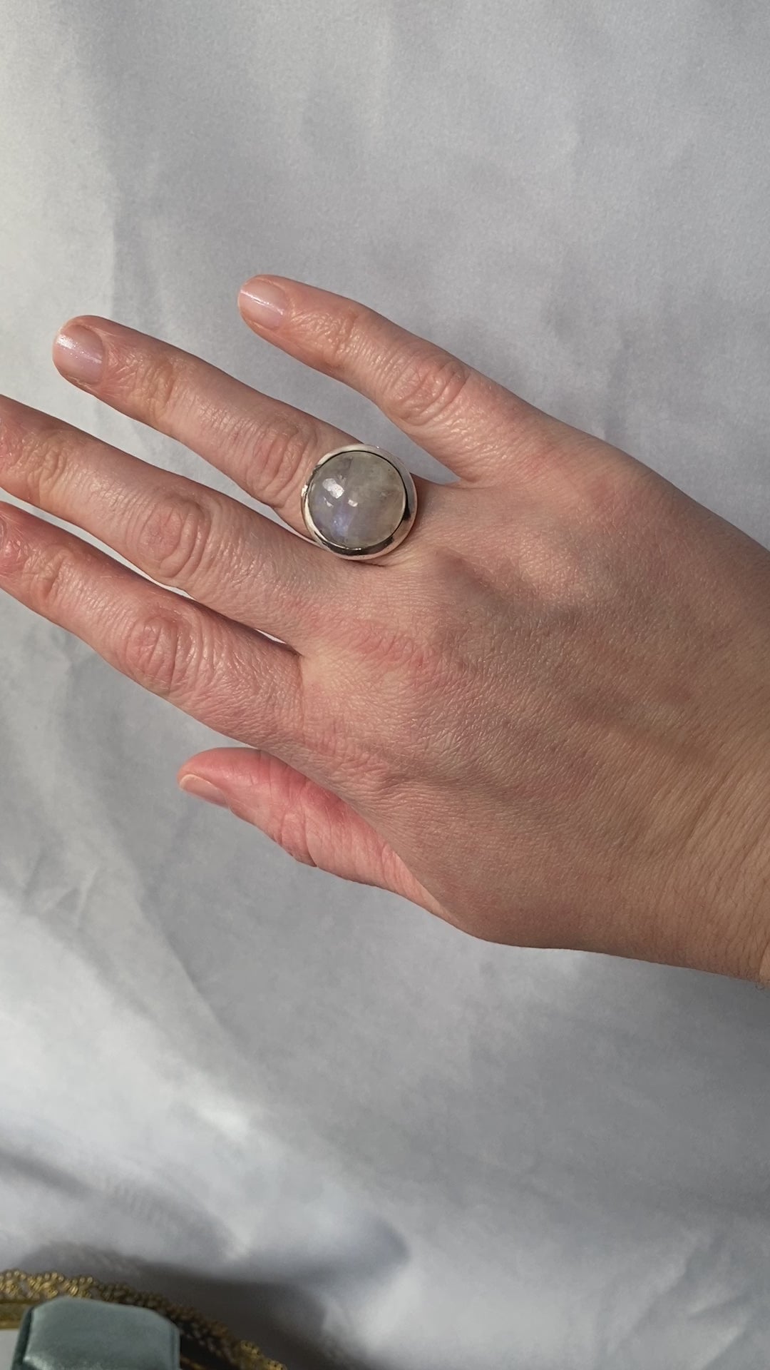 Vintage Moonstone Ring in Sterling Silver Size 6.25