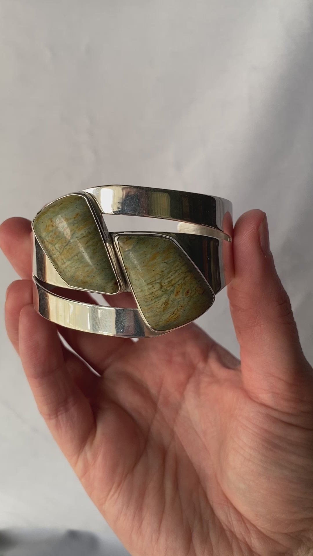 Vintage Green Jasper Bangle Bracelet in Sterling Silver