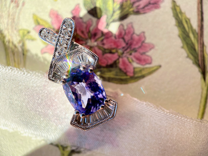 High Quality Estate 1.67tcw Natural Tanzanite and Diamond 18k Pendant